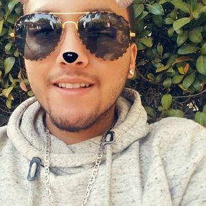 Meet your Posher, Eric